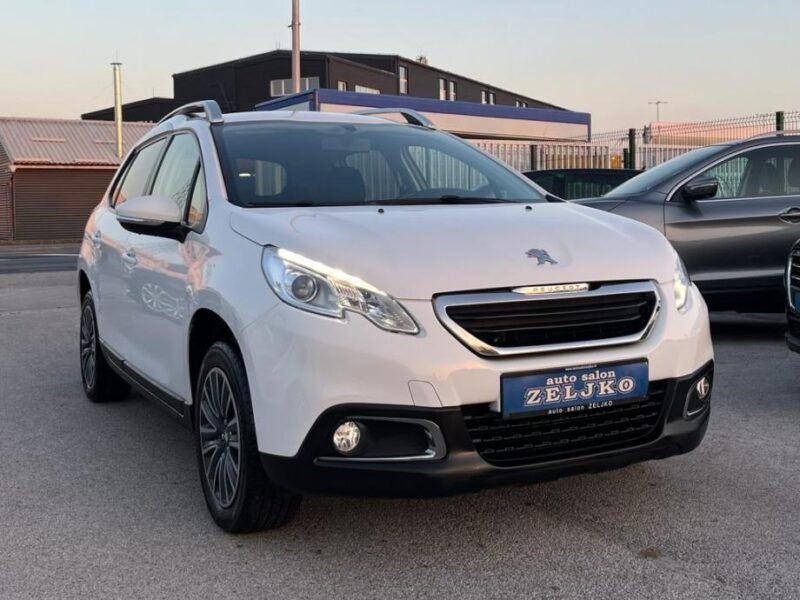 ••Peugeot 2008 1,2••