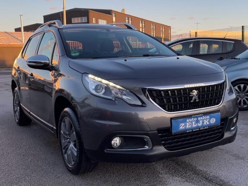 Peugeot 2008 1,2••STYLE••AUTOMATSKA KLIMA••NAVI••ALU•••LED••